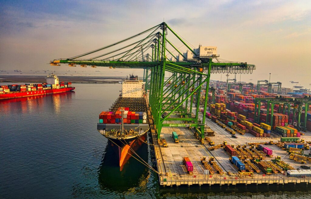 En TRB+Plus, somos tu comercializadora de importaciones de confianza